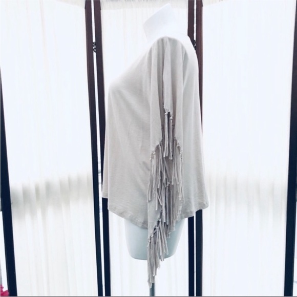 Free People Fringe Batwing Top NEW - Picture 3 of 4